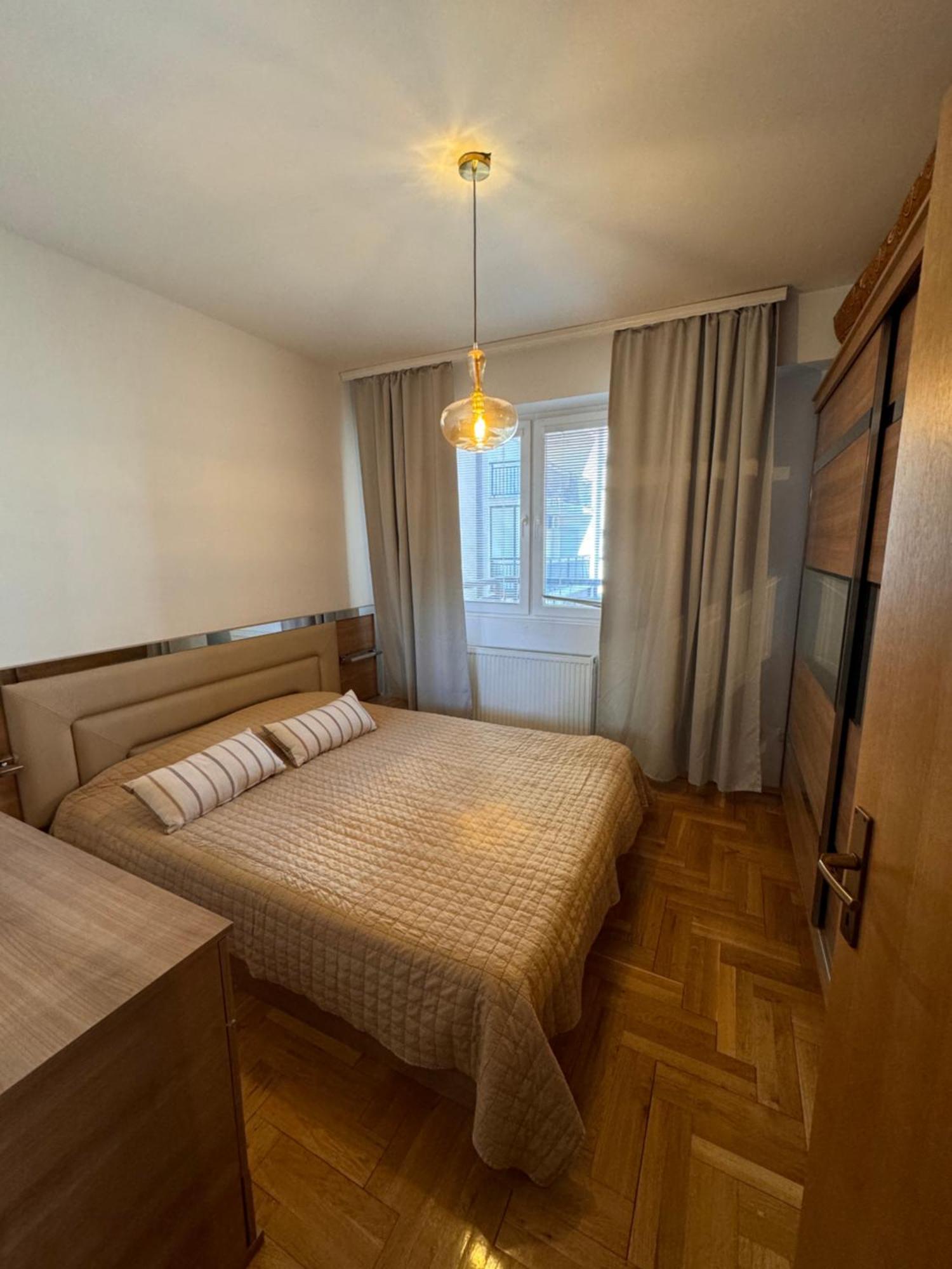 Big Spacious Apartment In Pej Center With Wi-Fi Печ Экстерьер фото